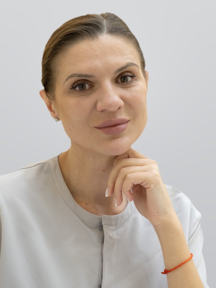 Dr. Oksana Luchentsova